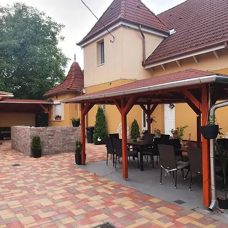 Apartmán Balatonlelle One-bedroom 1 *